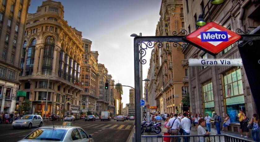 Lux Penthouse gran vía Hotel Madrid Exterior foto